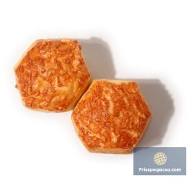 CHEESE SCONE